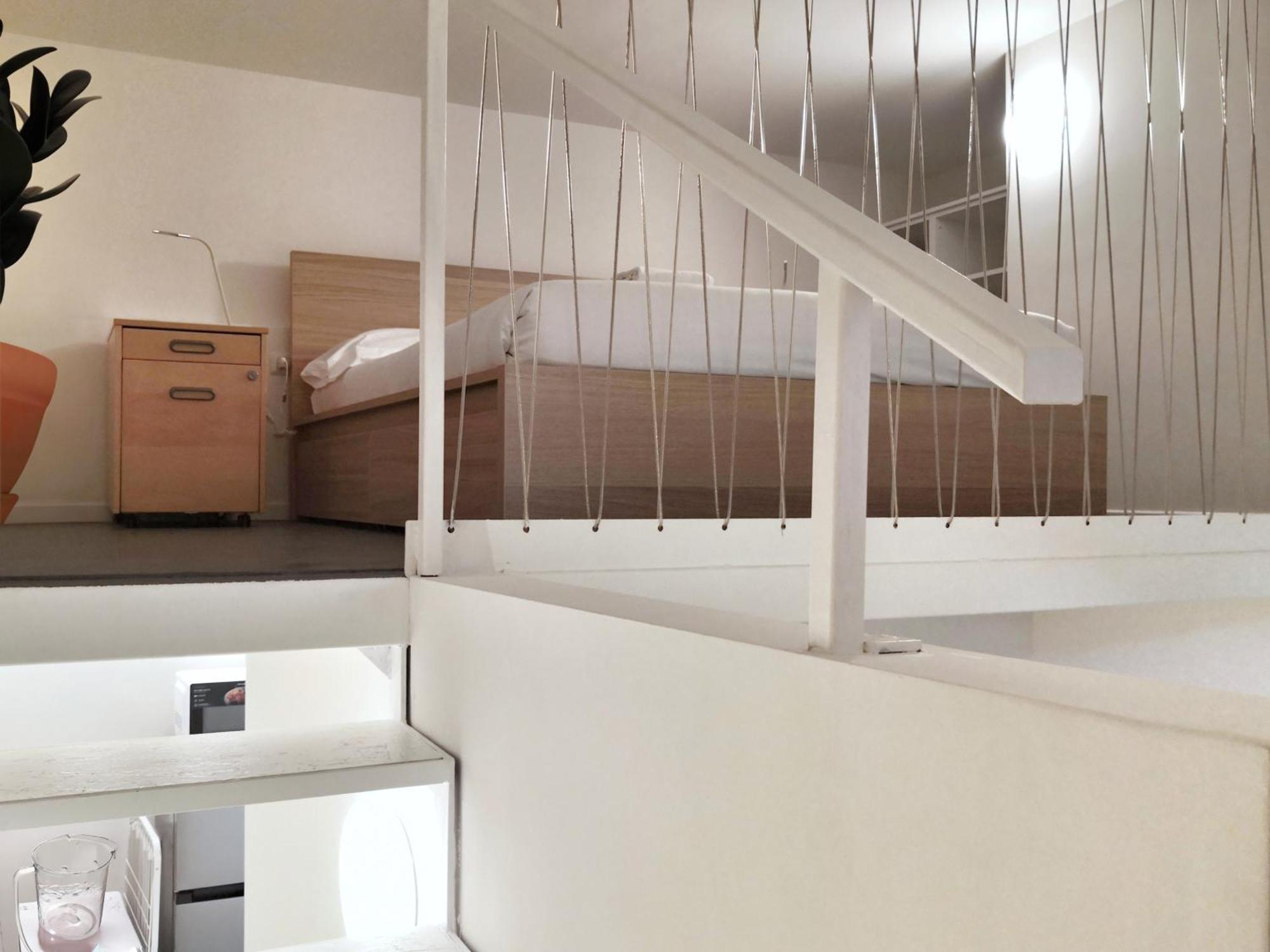 Ihost - Arganini 22 * Mailand